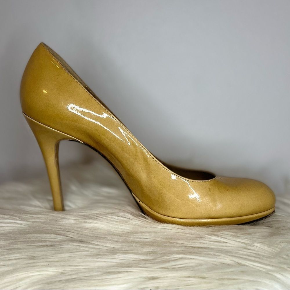Stuart Weitzman Yellow Patent Leather Pumps​​​ - Picture 3 of 16